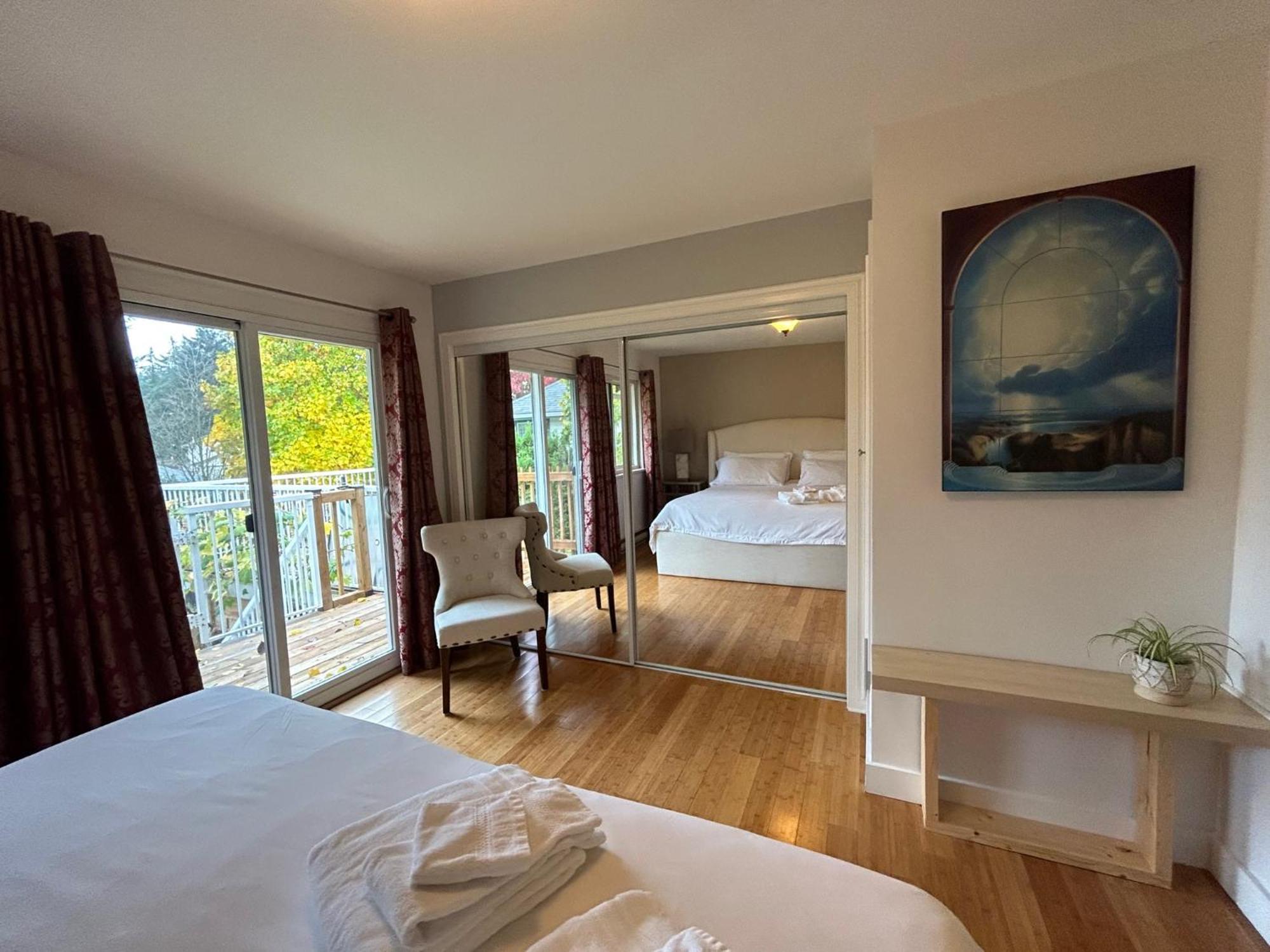North Nanaimo Gem - Garden-View Room With Private Ensuite Esterno foto